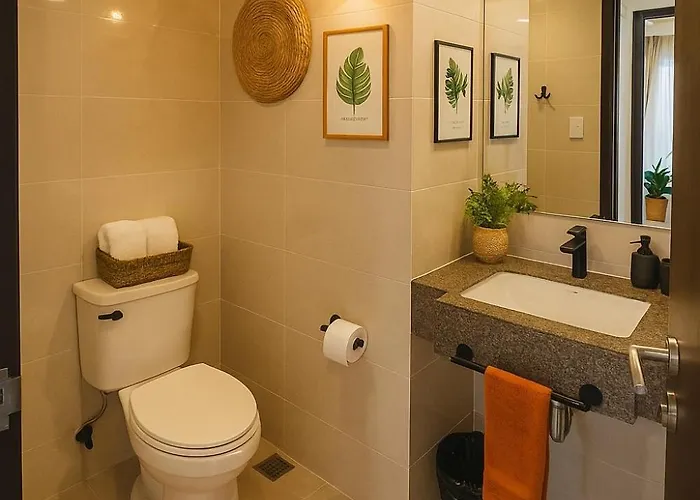 Spacious 2br Near Solaire, Okada, Airport Apartamento *