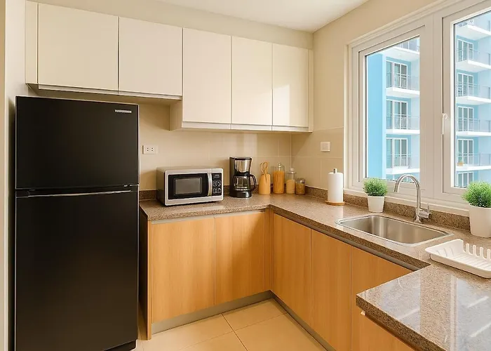 Spacious 2br Near Solaire, Okada, Airport Manila