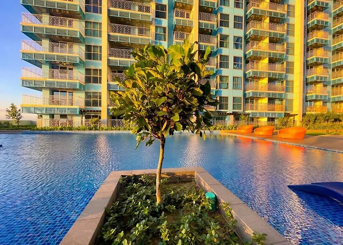 Spacious 2br Near Solaire, Okada, Airport Apartamento Manila